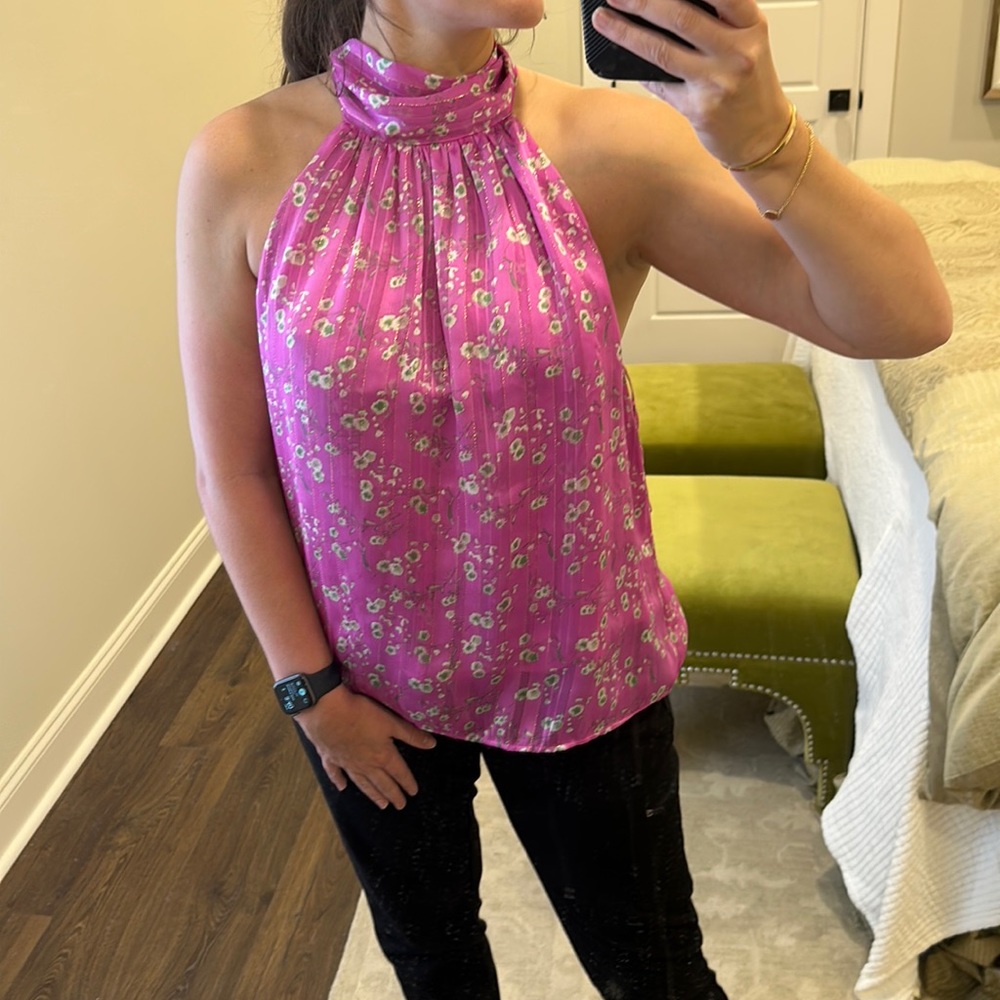 NWT!! Sabina Musáyve Pink floral Halter top. Size medium.